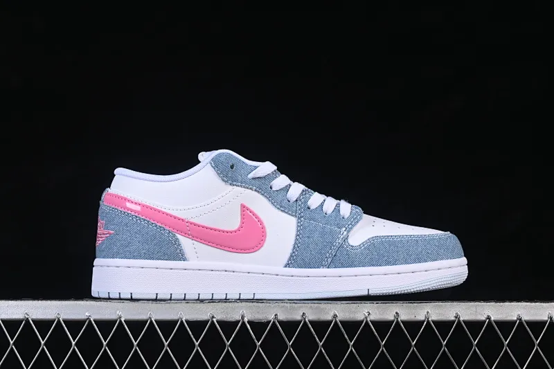 All categories Air Jordan Jordan series basketball shoes Air Jordan 1 Low Air Jordan 1 Low AJ1 Joe 1 white and blue denim pink diamond hook low-top casual sneakers HQ2001-400